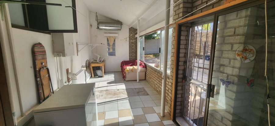 3 Bedroom Property for Sale in Reebok Western Cape